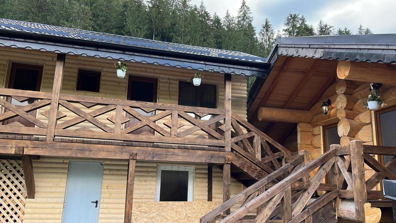 Pensiunea Mireasma Bucovinei Crucea Exterior photo